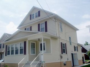 381 Alpine St, Perth Amboy, NJ 08861
