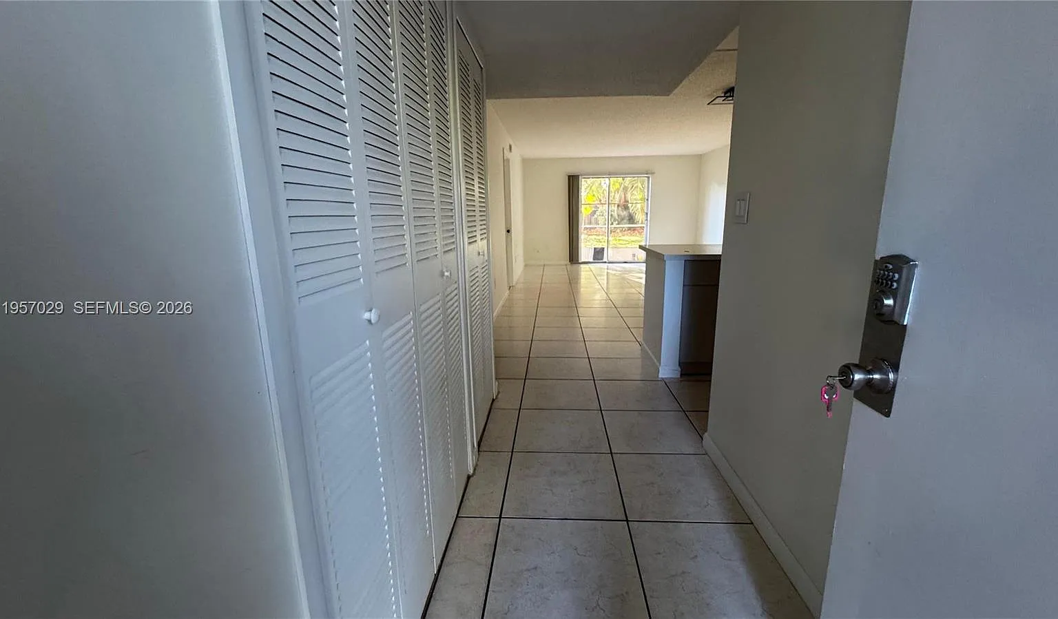 Oaks Condo — Photo 4