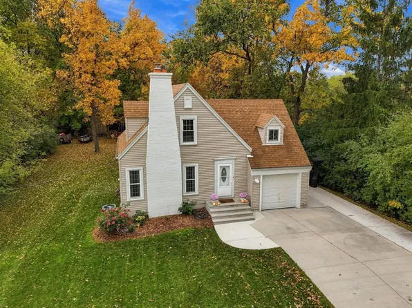 13825 Keefe AVENUE, Brookfield, WI 53005
