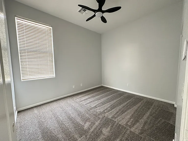 791 E Powell Way — Photo 13