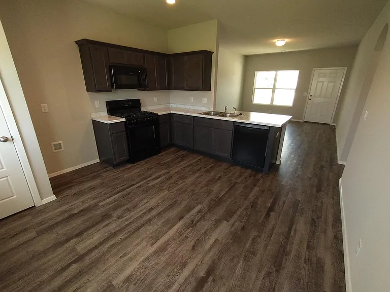 10113 E Jeff St — Photo 10