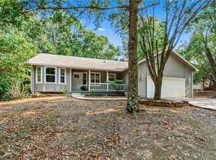 71 Renfrew Dr, Bella Vista, AR 72715