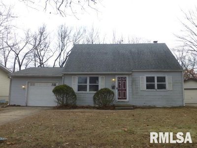 1319 Crestview Dr, Springfield, IL, 62702