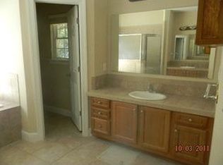 4405 Plantation Crest Rd, Valdosta, GA 31602