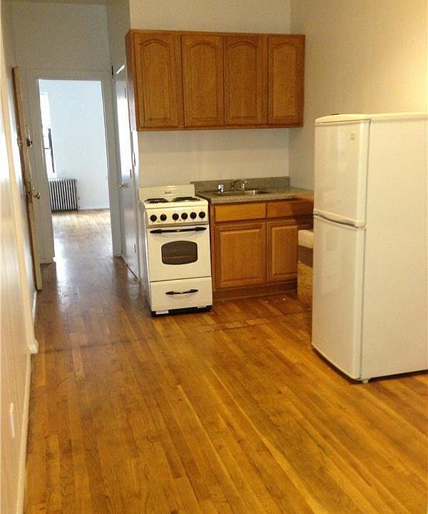 1st image of 319 W 35th St APT 4E