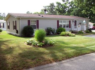 9 Sandra Cir, Coventry, RI 02816