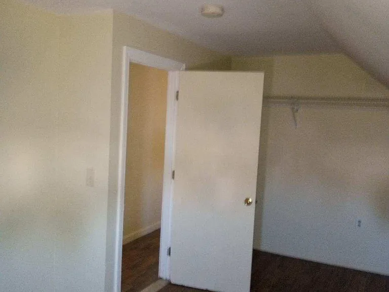 6 Bloomingdale Ave #2 — Photo 8