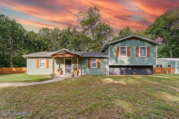 5635 Wise Dr, Fulton, MO 65251 | Zillow