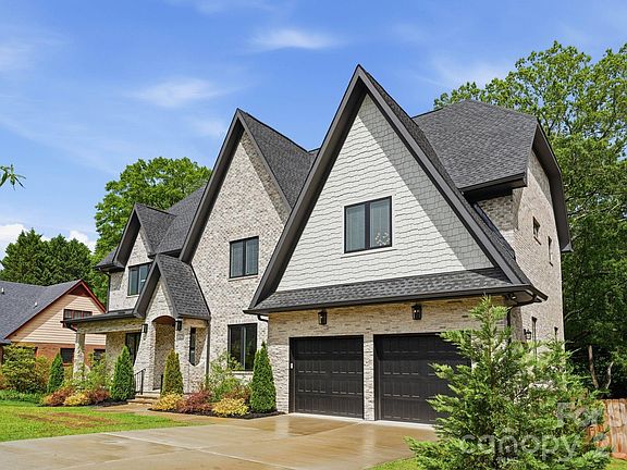 3rd image of 4547 Emory Ln