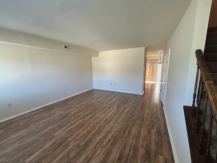 6499 Woodgreen Cir