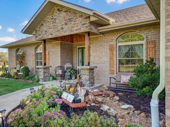 13742 Lawrence 1157, Mt Vernon, MO 65712