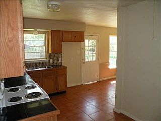 3rd image of 2606 Materhorn Dr