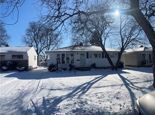 15712 Morning Star Ave, Maple Heights, OH 44137