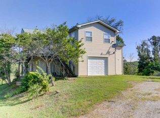 1225 Paradise Ln, Dandridge, TN 37725