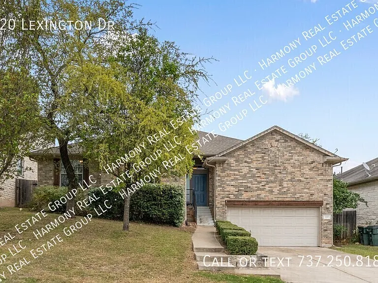220 Lexington Dr — Photo 1