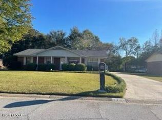 2760 Heaton Dr, Macon, GA 31206