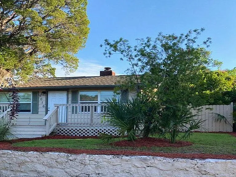 6016 Main St — Photo 12