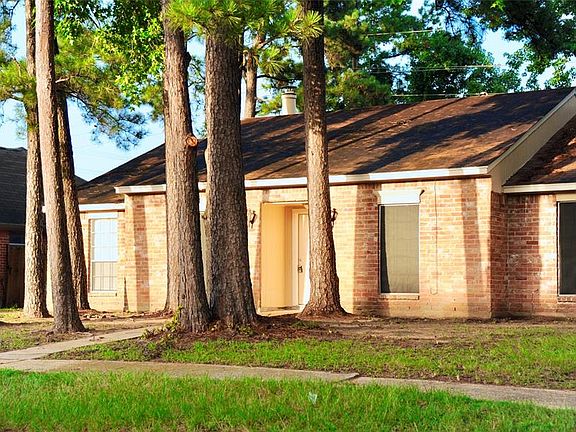 3rd image of 20406 Fox Haven Ln