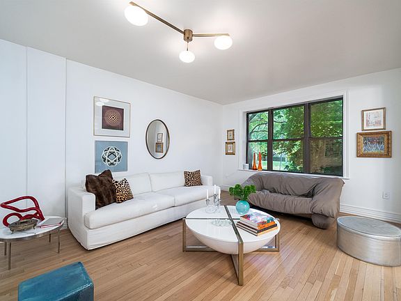 3rd image of 117 Kensington Ave #304A