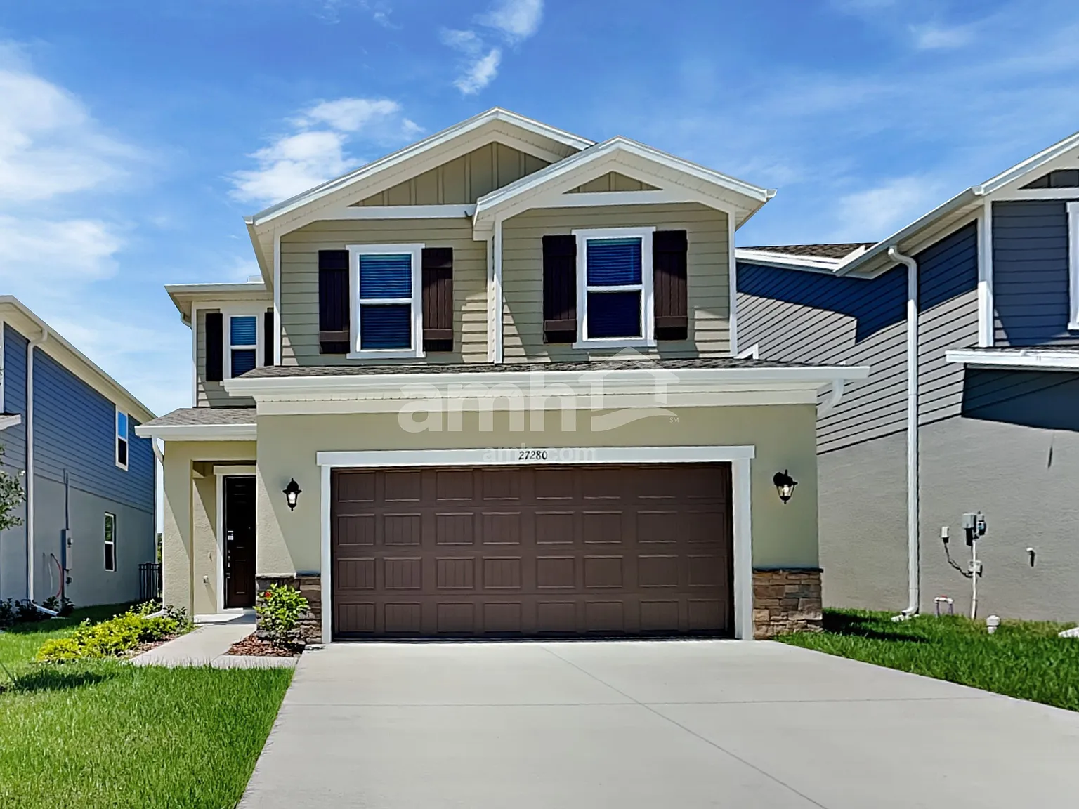 4 bed, 2.5 bath, 1977 sqft, $2,675 — Photo 1