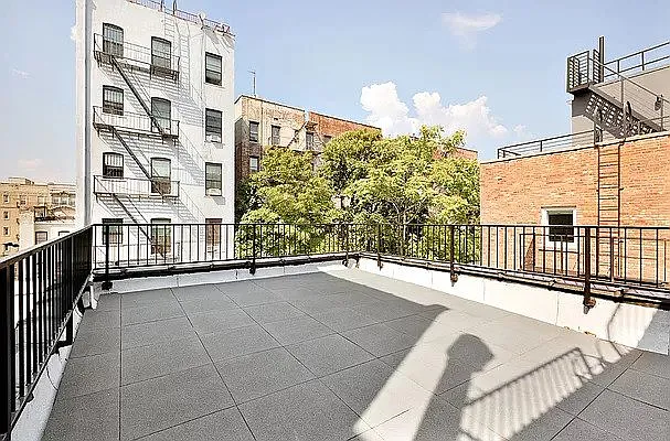 Rented by Hagstrom Management Inc | media 12