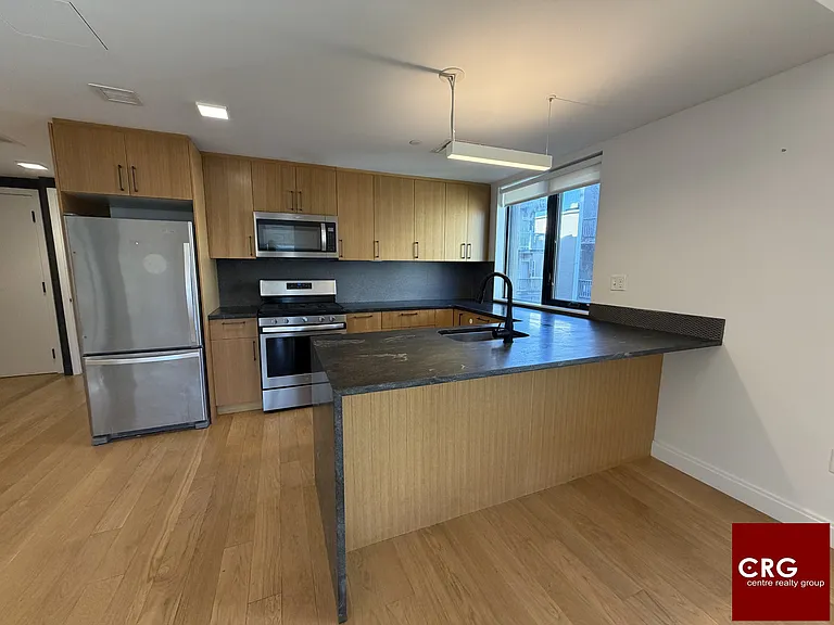 83-84 Gardner St #U201 — Photo 1