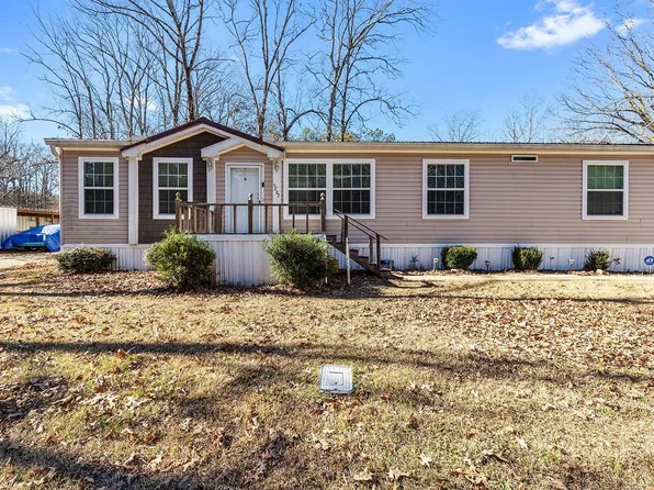 5207 Straughn Rd, Pine Bluff, AR 71603