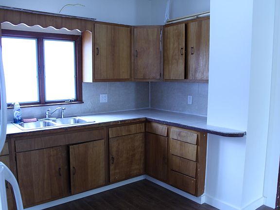 2nd image of 7 Mildred Ave Floor 1