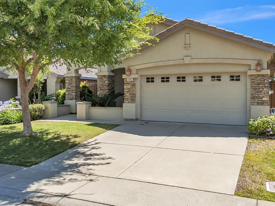 1st image of 1992 Horseshoe Glen Cir