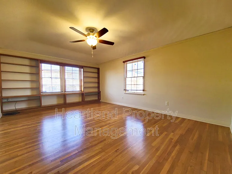 3773 Wellborn St — Photo 9