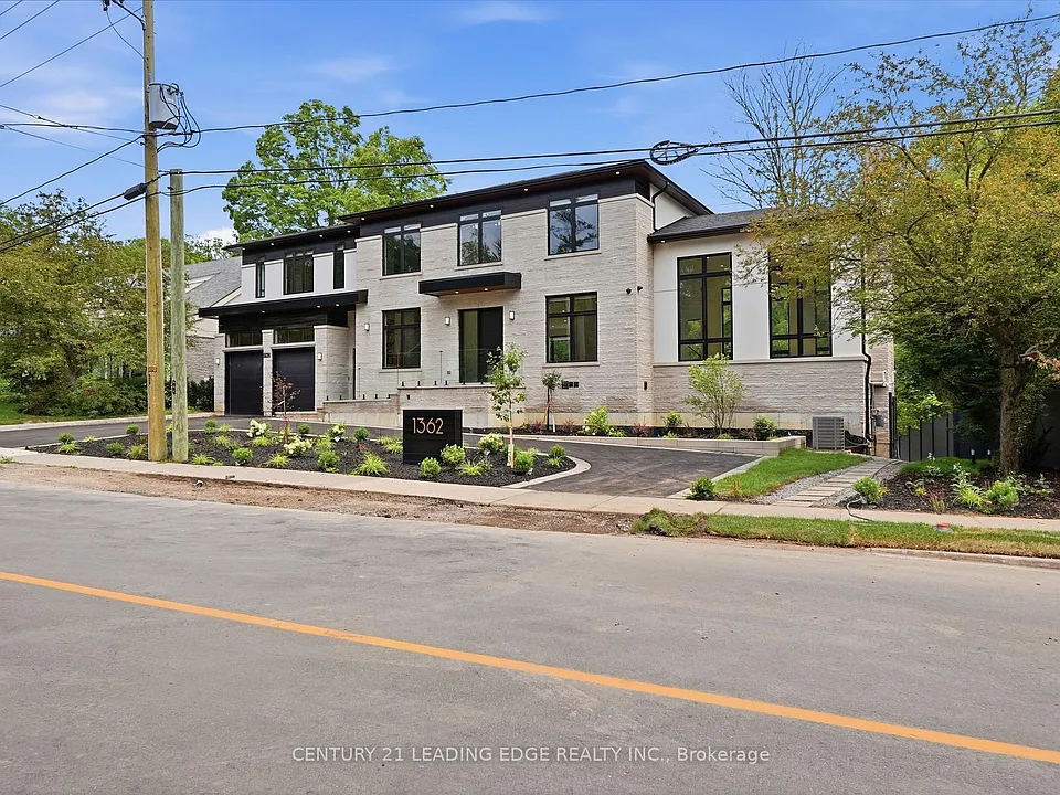 1362 Devon Rd