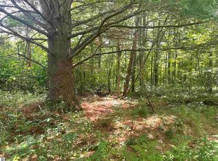 Na Henderson Lake Rd, Prescott, MI 48756
