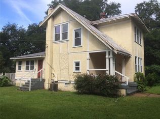 316 4th St, Chickasaw, AL 36611