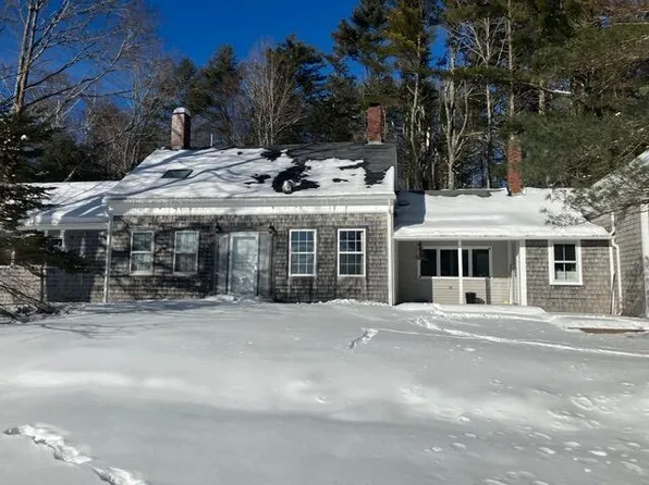 24 Berry Cove Road, Lamoine, ME 04605