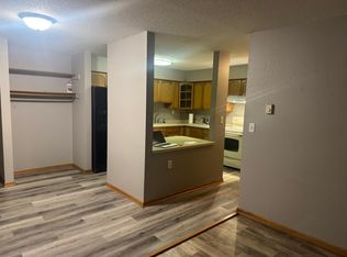 221 Grand Ave W APT 306, South Saint Paul, MN 55075