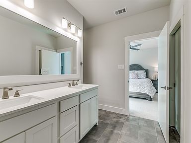 625 N Tyler St UNIT 401, Dallas, TX 75208 | Zillow