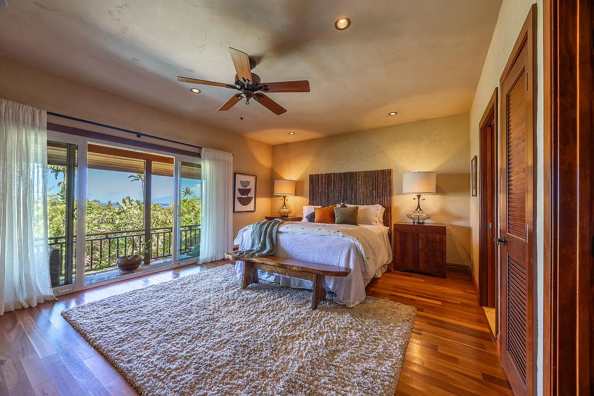 Photo 2 of 34 - 250 Amakihi Way - Lahaina, HI Unit Photo - 250 Amakihi Way