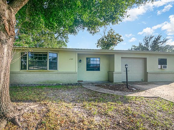 2nd image of 2745 Shady Oaks Dr