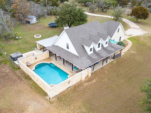 3rd image of 8901 Brewer Ln