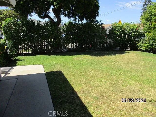 3521 Spencer St — Photo 5
