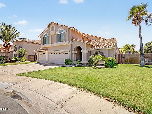 2nd image of 1201 E SEAHORSE Lane