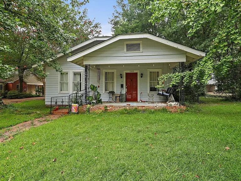 1203 Greymont Ave — Photo 1