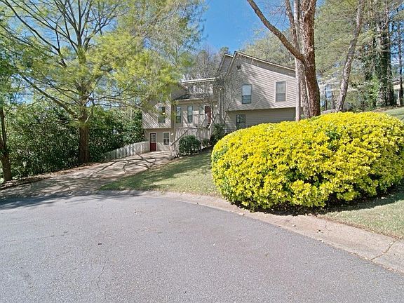 2nd image of 1889 Falcon Wood Way