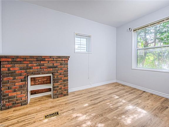 3rd image of 93 Water St S #A