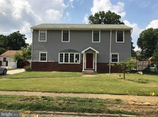 307 Pasadena Dr, Magnolia, NJ 08049