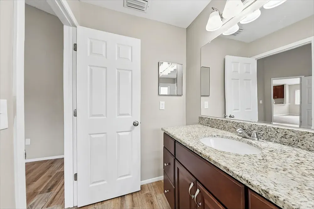 3 bed, 1562 sqft, $1,465 — Photo 3