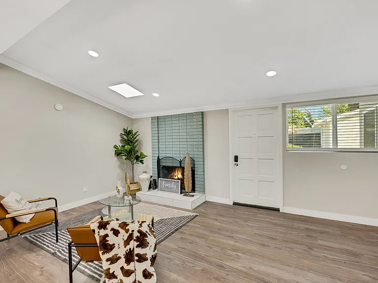 10462 Poona Dr — Photo 31