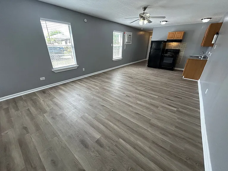 2319 Observation Dr — Photo 2
