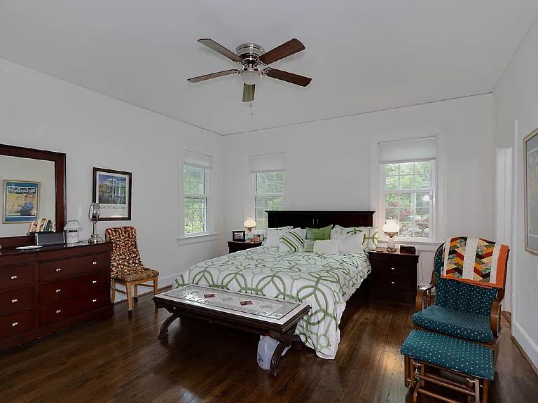 1702 Elmwood Dr — Photo 18