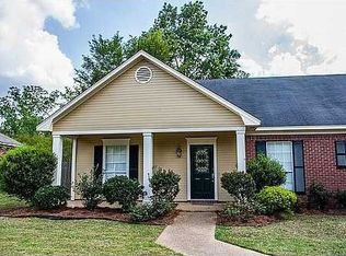230 Mandarin Dr, Brandon, MS 39047